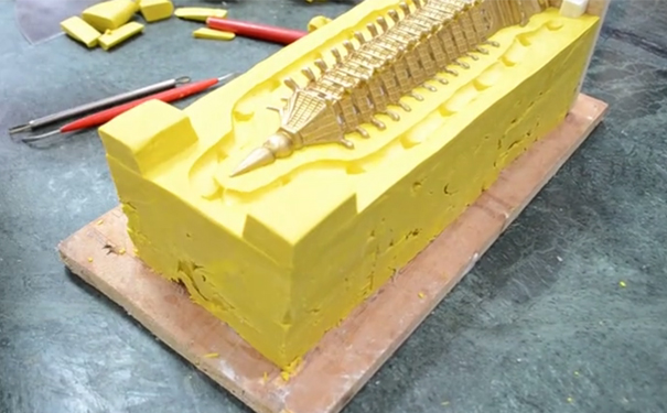 硅膠模具制作過(guò)程是怎么樣的 ？